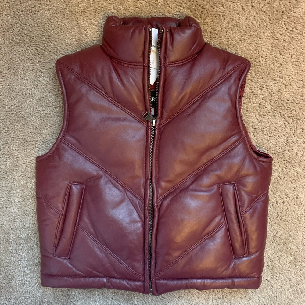 100% leather vest Tanners Avenue